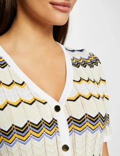 Pulls><noscript><img width=