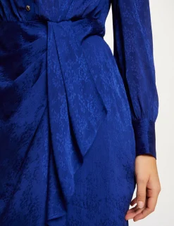 Robes><noscript><img width=
