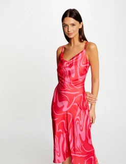 Robes><noscript><img width=