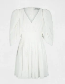 Robes><noscript><img width=