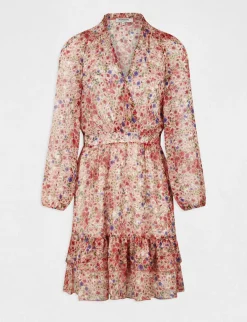 Robes><noscript><img width=
